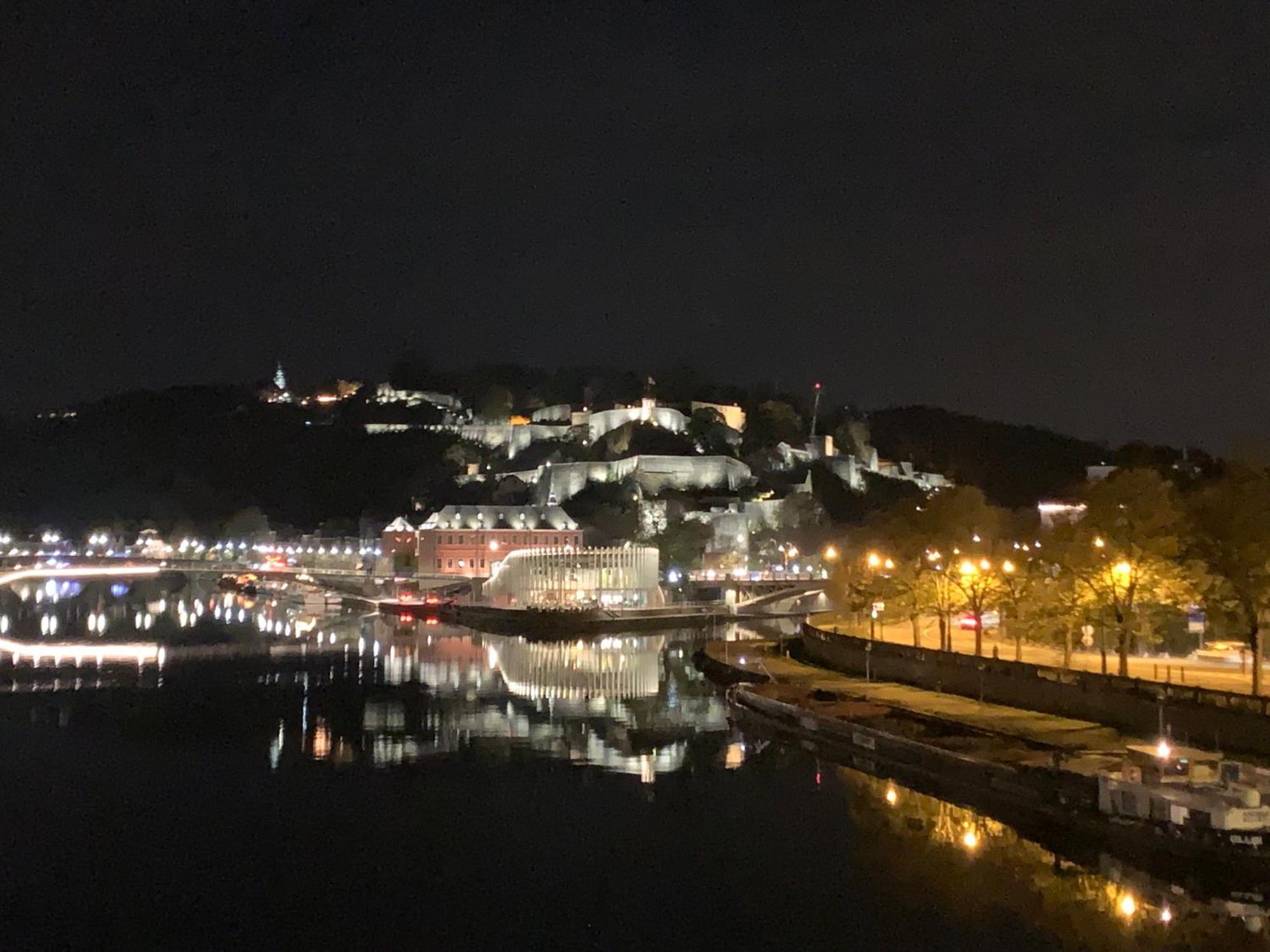 Studio Vue Sur Meuse Namur Exteriör bild